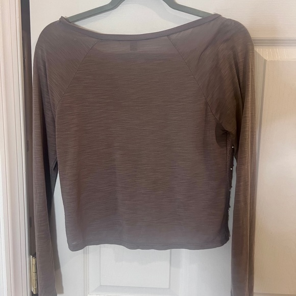 AMERICAN EAGLE Vintage y2k Pearl T-Shirt - Picture 3 of 4